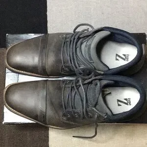 Type Z | Shoes | Type Z Mens Leather Chukka Casual Gray  display picture 2